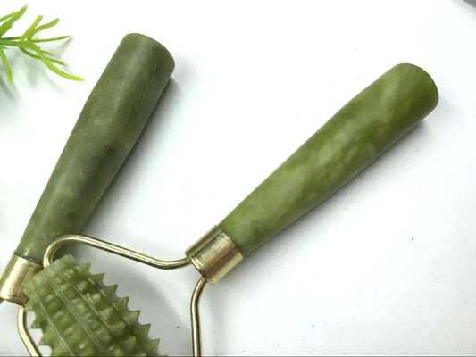 Jade Roller Facial Massage Tool